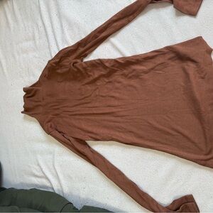 Brown Long Sleeve Knit Turtleneck